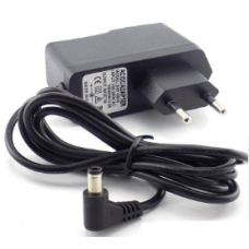 Adaptador CA 9V 1A