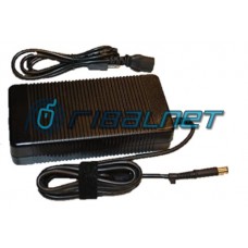 ADAPTADOR CA Asus 180W