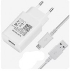 ADAPTADOR AC COMPATÍVEL PARA TABLET Micro-usb COMPLETO PARA PAREDE BRANCO ADAPTADOR AC COMPATÍVEL PARA TABLET Micro-usb COMPLETO PARA PAREDE BRANCO